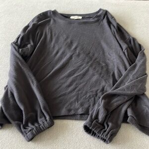 Madewell flounced long sleeve grey top